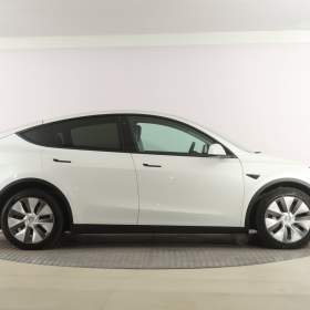 Foto inzerátu Tesla Model Y Long Range AWD 79kWh