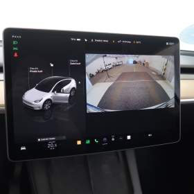 Foto inzerátu Tesla Model Y Long Range AWD 79kWh