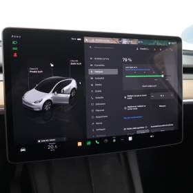 Foto inzerátu Tesla Model Y Long Range AWD 79kWh