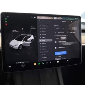 Foto inzerátu Tesla Model Y Long Range AWD 79kWh