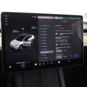 Foto inzerátu Tesla Model Y Long Range AWD 79kWh