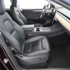 Foto inzerátu Tesla Model Y Long Range AWD 79kWh