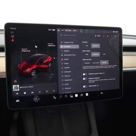 Foto inzerátu Tesla Model Y Long Range AWD 79kWh