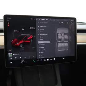 Foto inzerátu Tesla Model Y Long Range AWD 79kWh