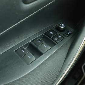 Toyota Corolla 2.0 Hybrid / 19924145