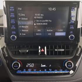 Foto inzerátu Toyota Corolla 2.0 Hybrid