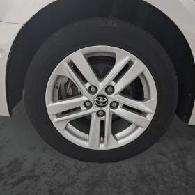 Foto inzerátu Toyota Corolla 2.0 Hybrid