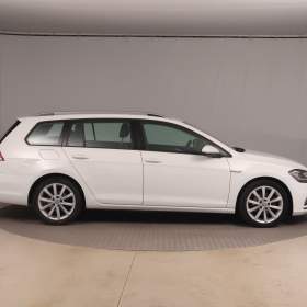 Foto inzerátu VW Golf 1.5 TSI