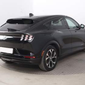 Foto inzerátu Ford Mustang Mach-E Standard Range AWD