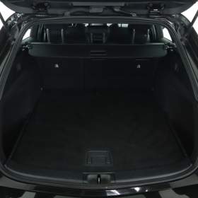 Foto inzerátu Toyota Corolla 1.8 Hybrid