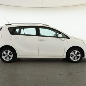 Foto inzerátu Toyota Verso 1.8 Valvematic