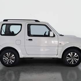 Foto inzerátu Suzuki Jimny 1.3 16V
