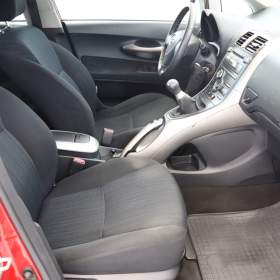 Foto inzerátu Toyota Auris 1.6 Dual VVT-i