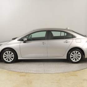 Foto inzerátu Toyota Corolla 1.5 VVT-i