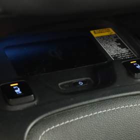 Foto inzerátu Toyota Corolla 1.8 Hybrid