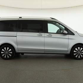 Foto inzerátu Mercedes V 220 d 4MATIC