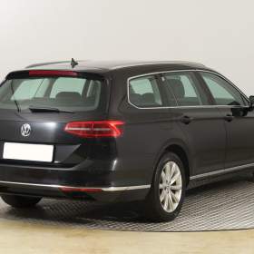 Foto inzerátu VW Passat 2.0 TDI