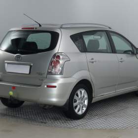 Foto inzerátu Toyota Corolla Verso 2.2 D-4D