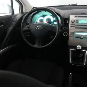 Foto inzerátu Toyota Corolla Verso 2.2 D-4D