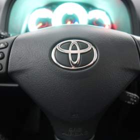Foto inzerátu Toyota Corolla Verso 2.2 D-4D