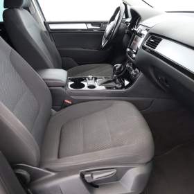VW Touareg 3.0 TDI / 19926891