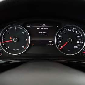 Foto inzerátu VW Touareg 3.0 TDI