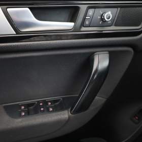 Foto inzerátu VW Touareg 3.0 TDI