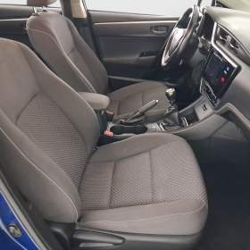Foto inzerátu Toyota Corolla 1.6 Valvematic