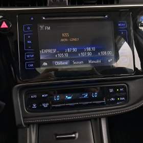 Foto inzerátu Toyota Corolla 1.6 Valvematic