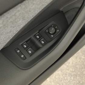 Foto inzerátu Skoda Superb 2.0 TDI
