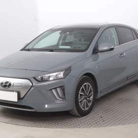 Foto inzerátu Hyundai Ioniq Electric 38 kWh