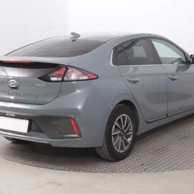 Foto inzerátu Hyundai Ioniq Electric 38 kWh