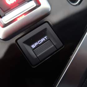 Foto inzerátu Peugeot 3008 1.5 BlueHDi