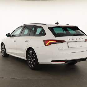 Foto inzerátu Skoda Octavia 1.5 eTSI mHEV