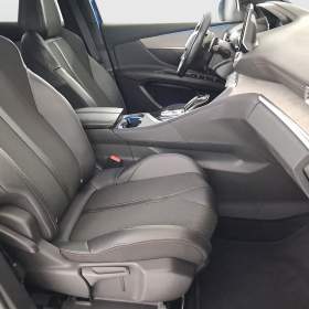 Foto inzerátu Peugeot 3008 1.2 PureTech