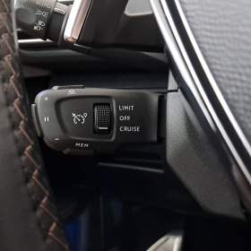 Foto inzerátu Peugeot 3008 1.2 PureTech