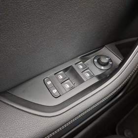 Foto inzerátu Skoda Superb 2.0 TDI