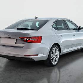 Foto inzerátu Skoda Superb 2.0 TDI