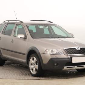 Skoda Octavia Scout 2.0 TDI / 19929564