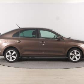 Foto inzerátu Skoda Rapid 1.0 TSI