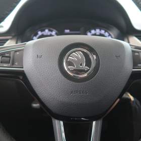 Foto inzerátu Skoda Rapid 1.0 TSI