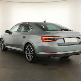 Foto inzerátu Skoda Superb 2.0 TSI