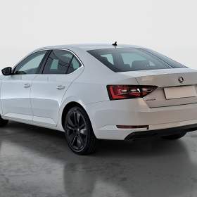 Foto inzerátu Skoda Superb 2.0 TDI