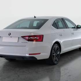 Foto inzerátu Skoda Superb 2.0 TDI