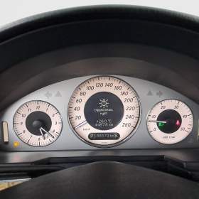 Foto inzerátu Mercedes E E 320 CDI
