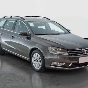 VW Passat 1.6 TDI / 19929655