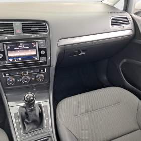 Foto inzerátu VW Golf 1.0 TSI