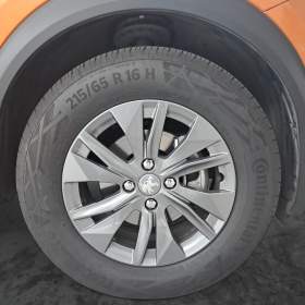Foto inzerátu Peugeot 2008 1.2 PureTech
