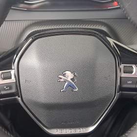 Foto inzerátu Peugeot 2008 1.2 PureTech