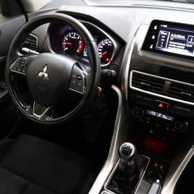 Foto inzerátu Mitsubishi Eclipse Cross 1.5 T-MIVEC